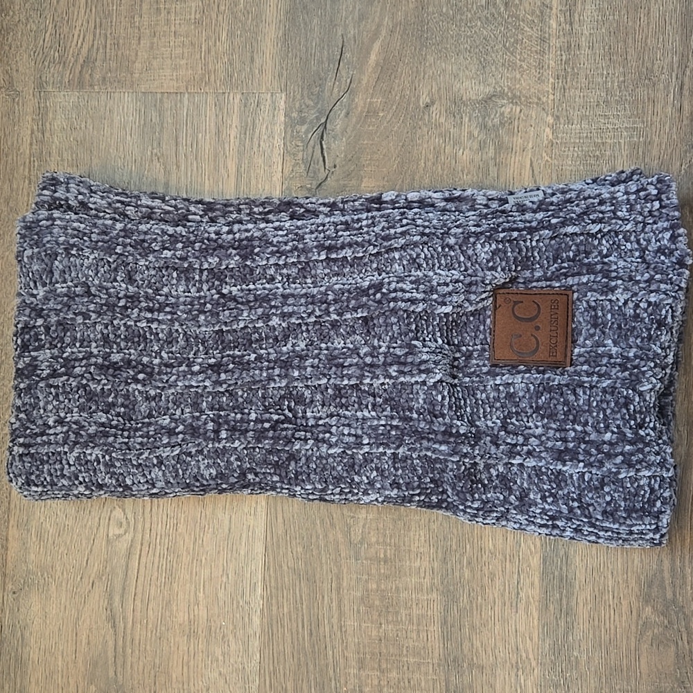C.C Grey Chenille Scarf and Hat Set - Picture 2 of 6